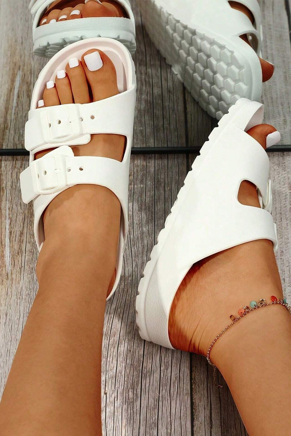 Buckle Strap Beach Slides