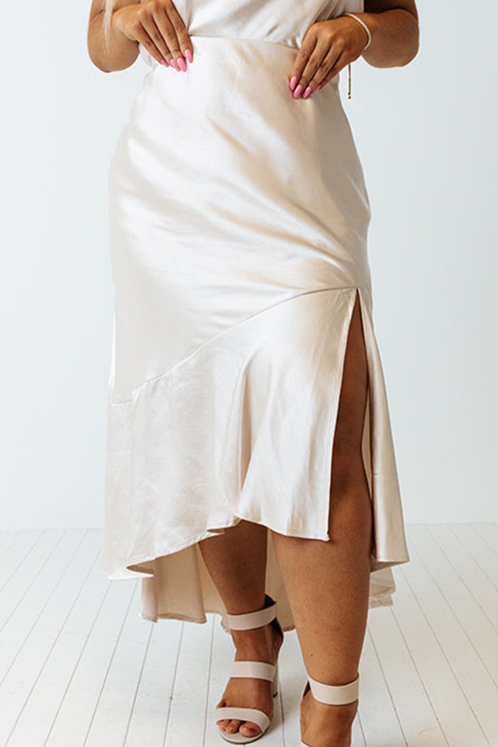 (PS) Slit Ruffled Skirt