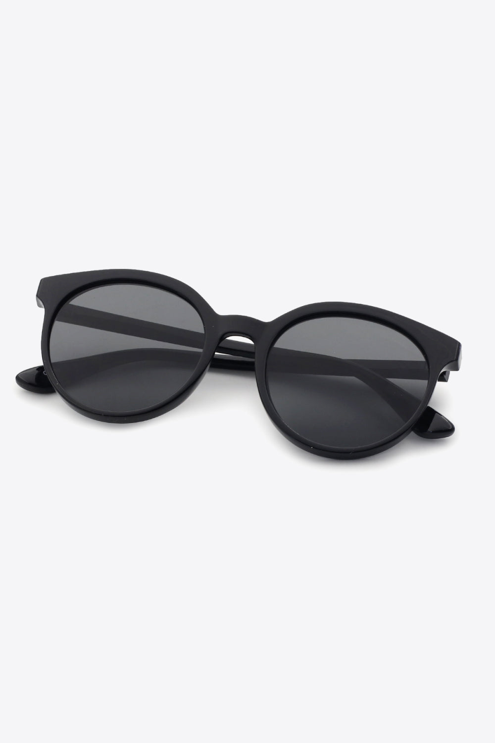 Round Frame Sunglasses