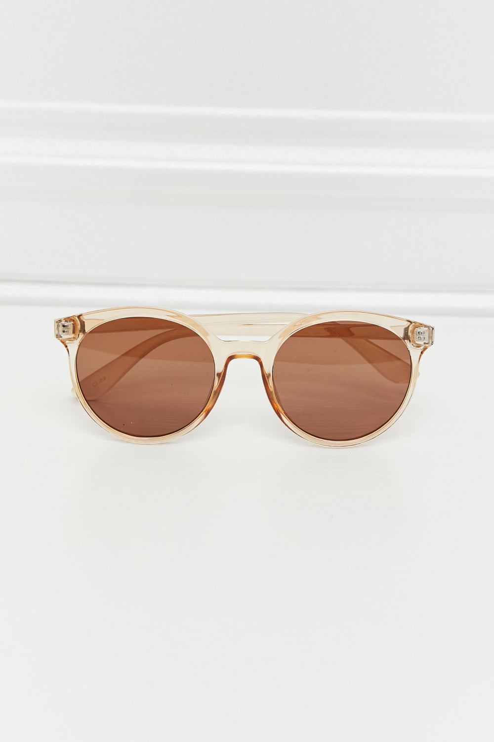 Round Frame Sunglasses