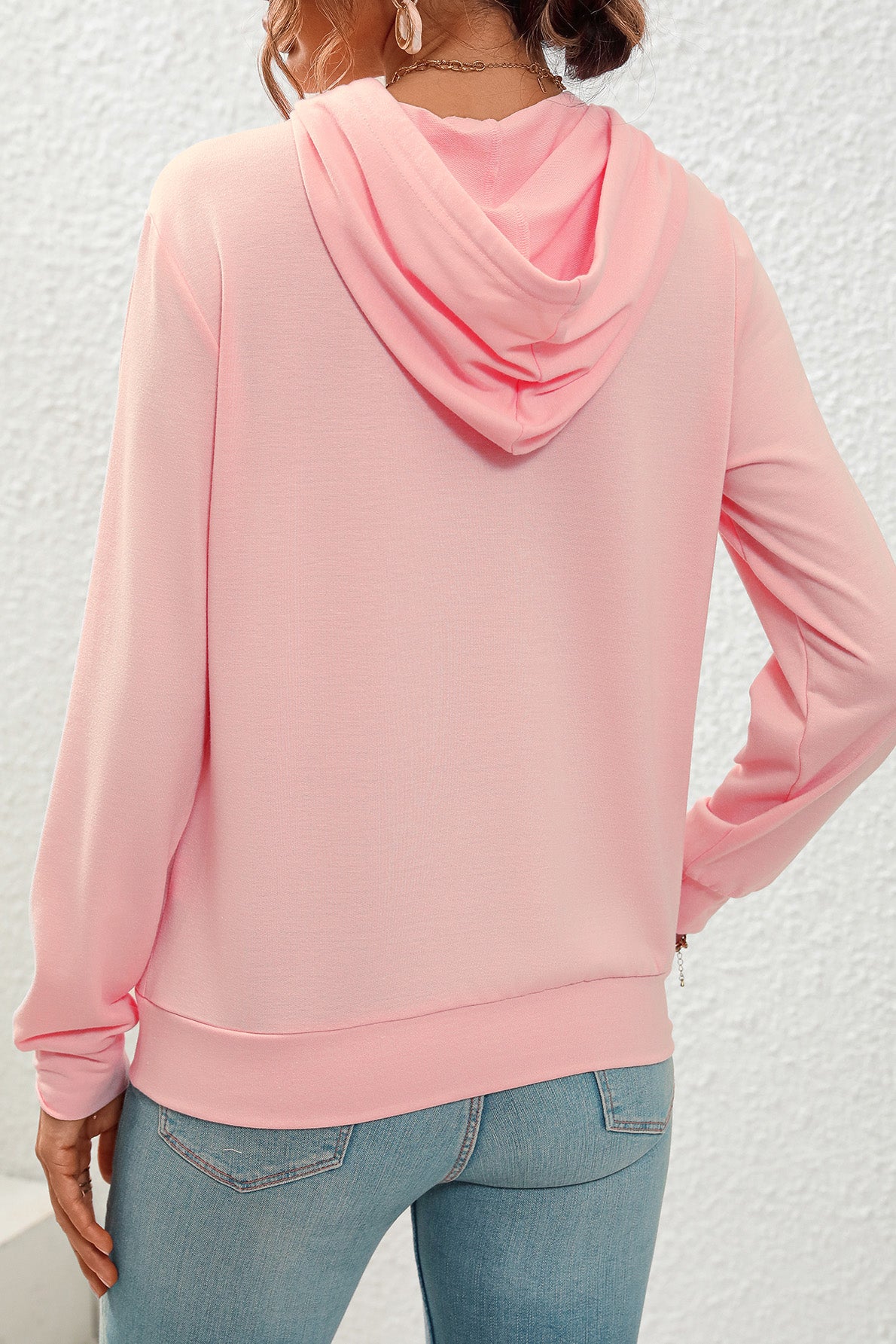 Drawstring Hoodie w/ Pocket