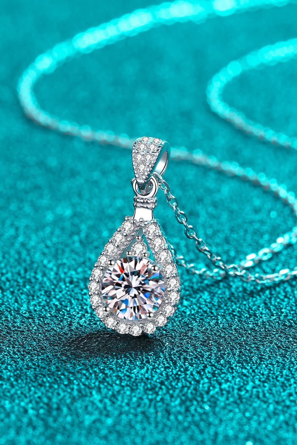 Teardrop Pendant Necklace