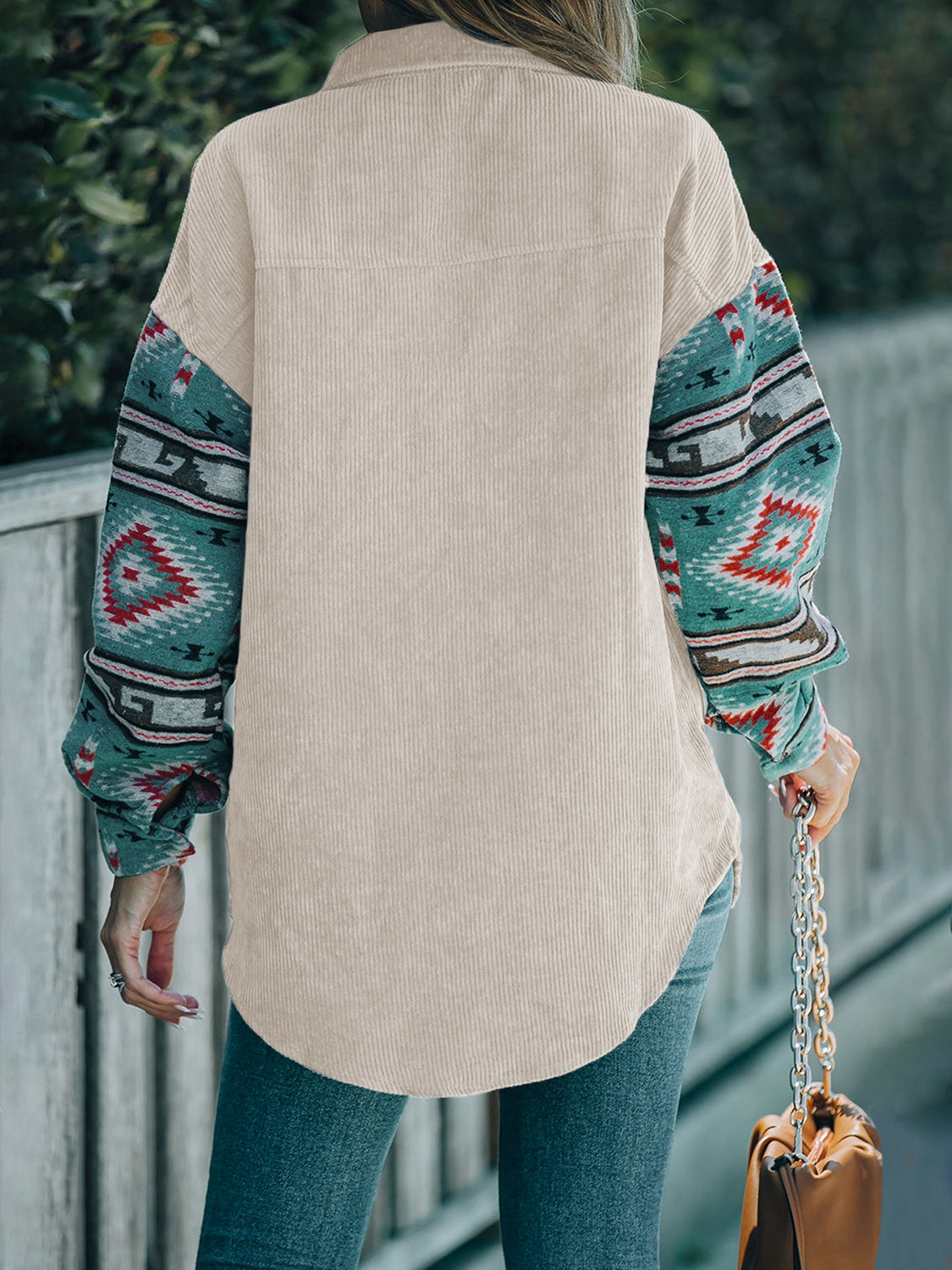 Pocketed Geometric Shacket