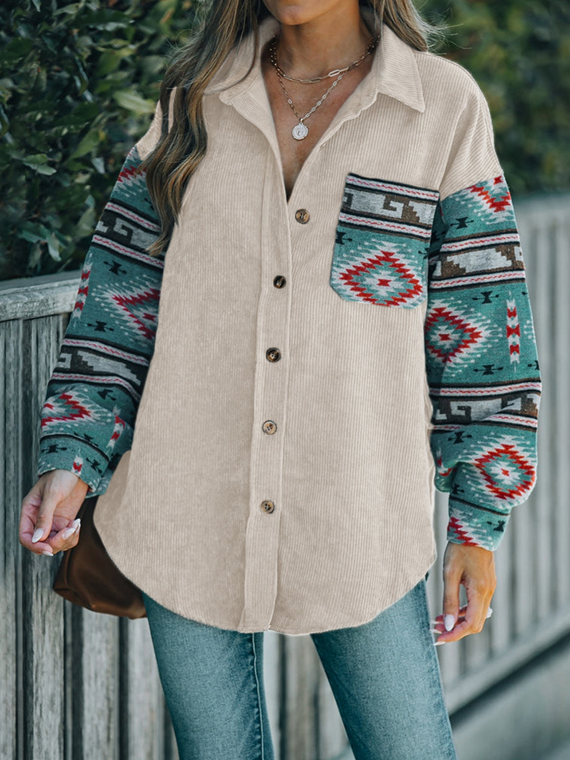 Pocketed Geometric Shacket