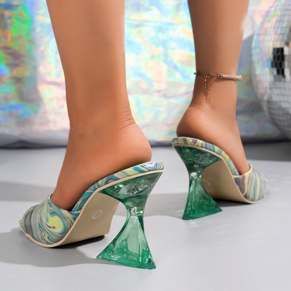Contrast Sandals